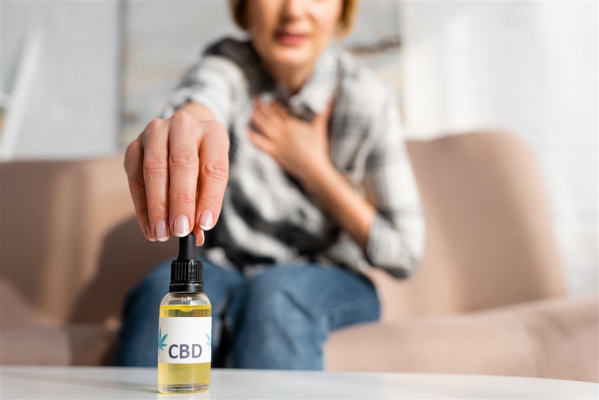 les nausées associées à la prise de CBD